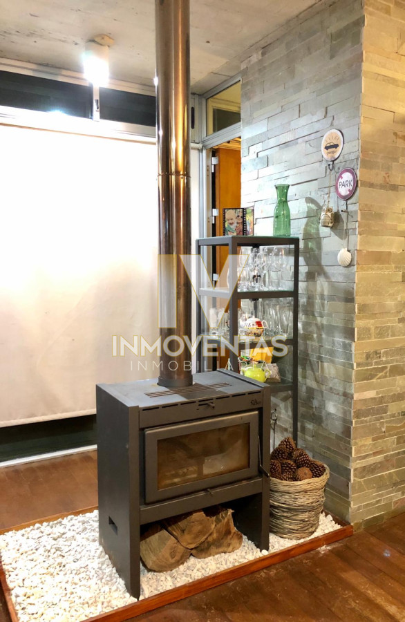 Casa ID.4781 - Casa en Venta de 2 Dormitorios a pocos metros de Playa Mansa - Pinares Punta del Este