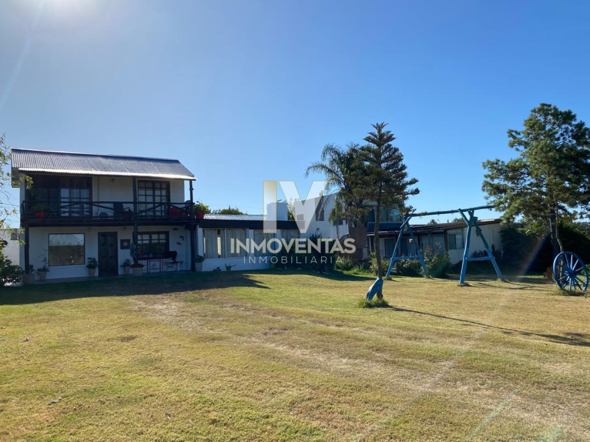 Casa ID.4717 - Casa de cuatro dormitorios en Manantiales