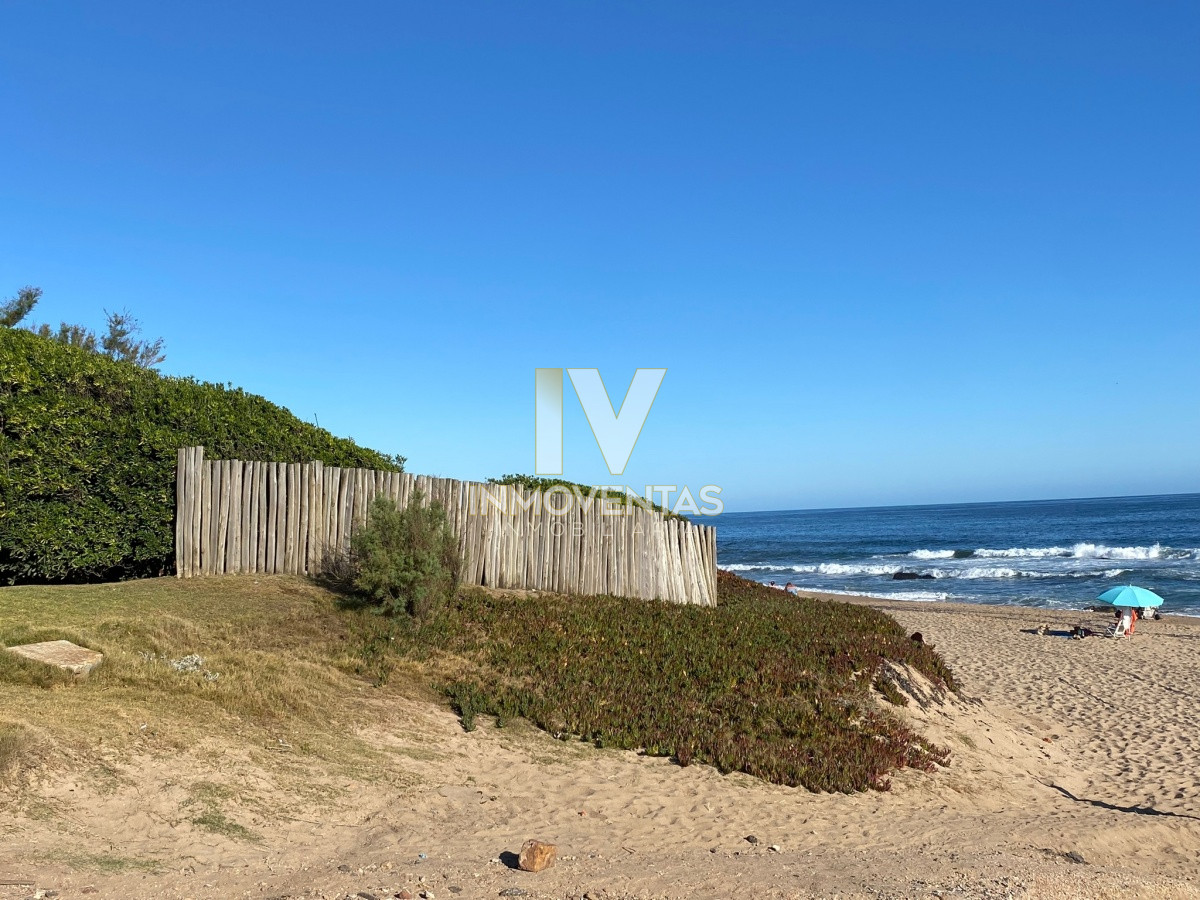 Casa ID.4717 - Casa de cuatro dormitorios en Manantiales