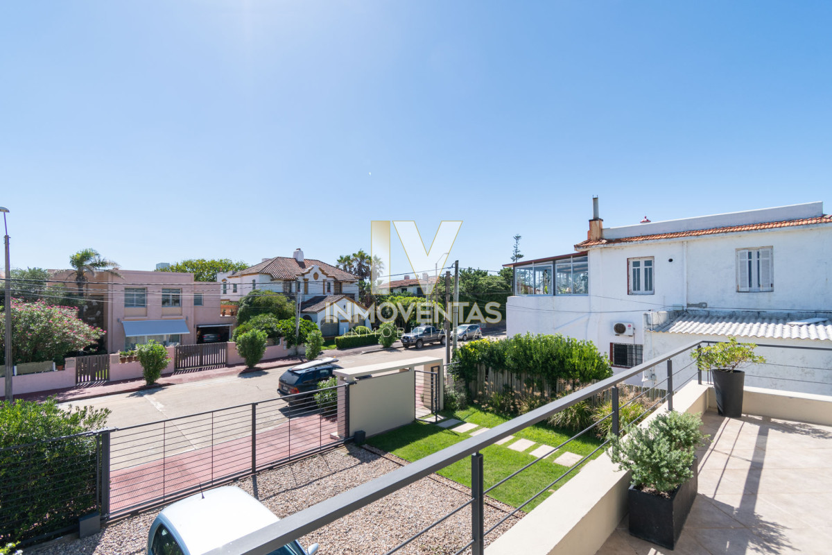 Casa ID.4713 - Casa en el Puerto de Punta del Este en Venta