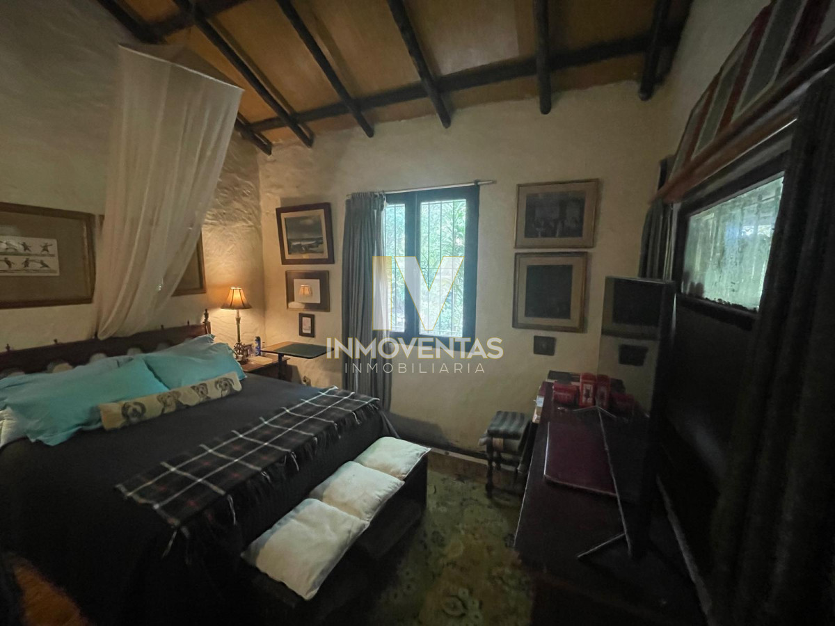 Casa ID.4653 - Casa en Balneario Buenos Aires con muy lindo jardín