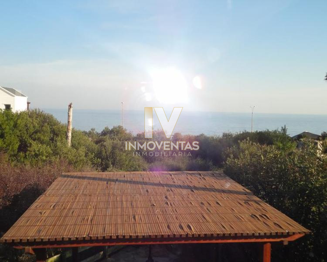 Casa ID.1309 - Venta y alquiler temporario de gran casa en Pinares a una cuadra de la Playa