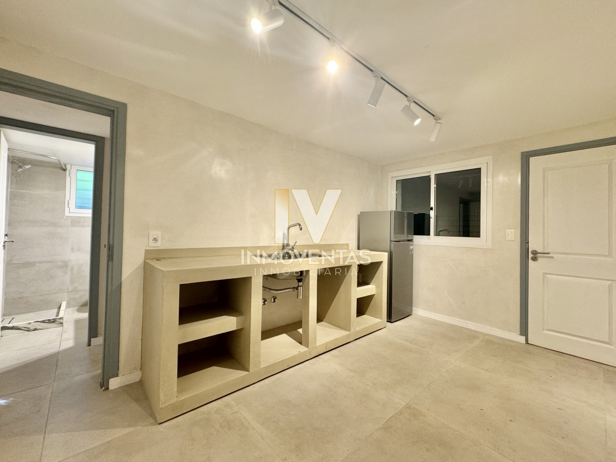 Casa ID.4716 - Casa de 4 dormitorios en venta en Península, Punta del Este.