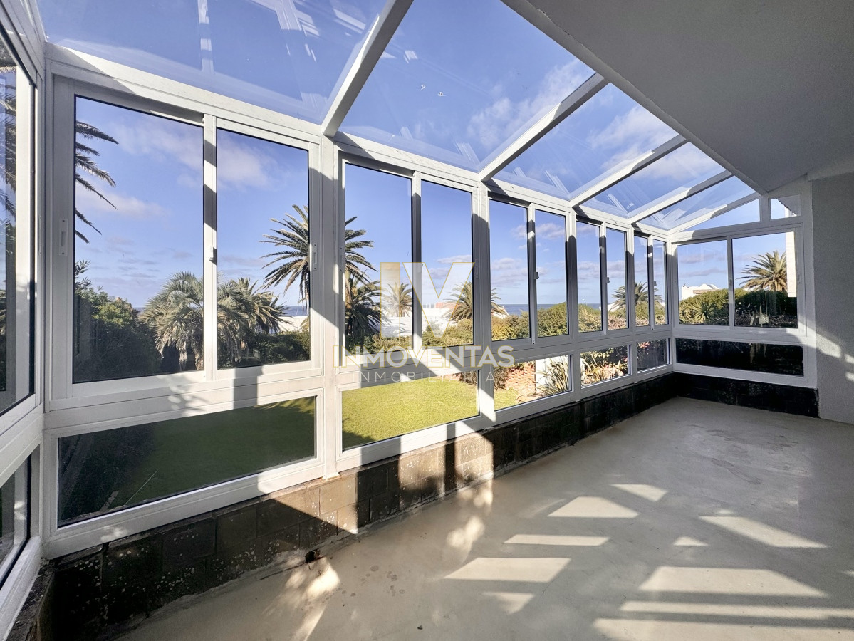 Casa ID.4716 - Casa de 4 dormitorios en venta en Península, Punta del Este.