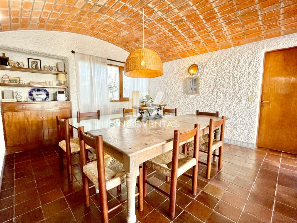 Casa ID.4715 - Casa en Faro de Punta del Este 