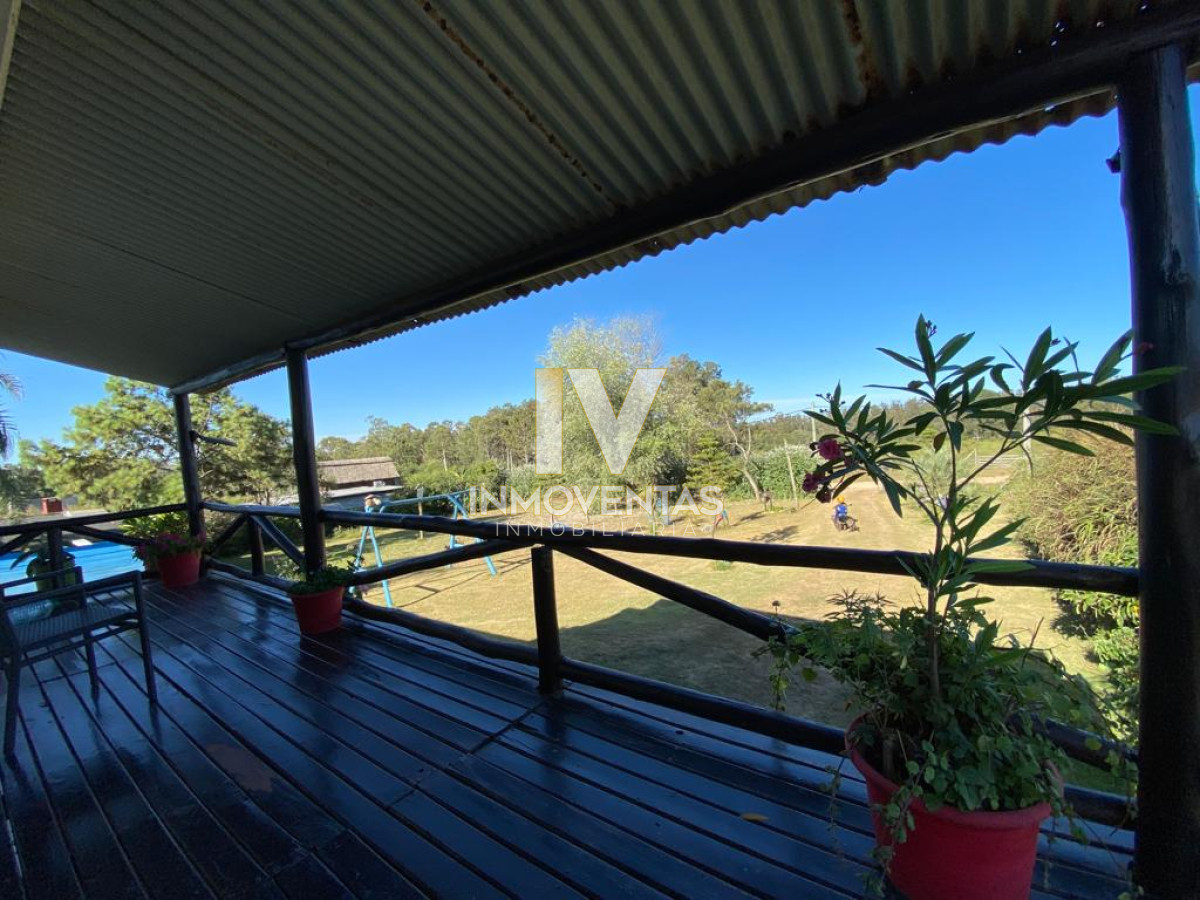 Casa ID.4717 - Casa de cuatro dormitorios en Manantiales