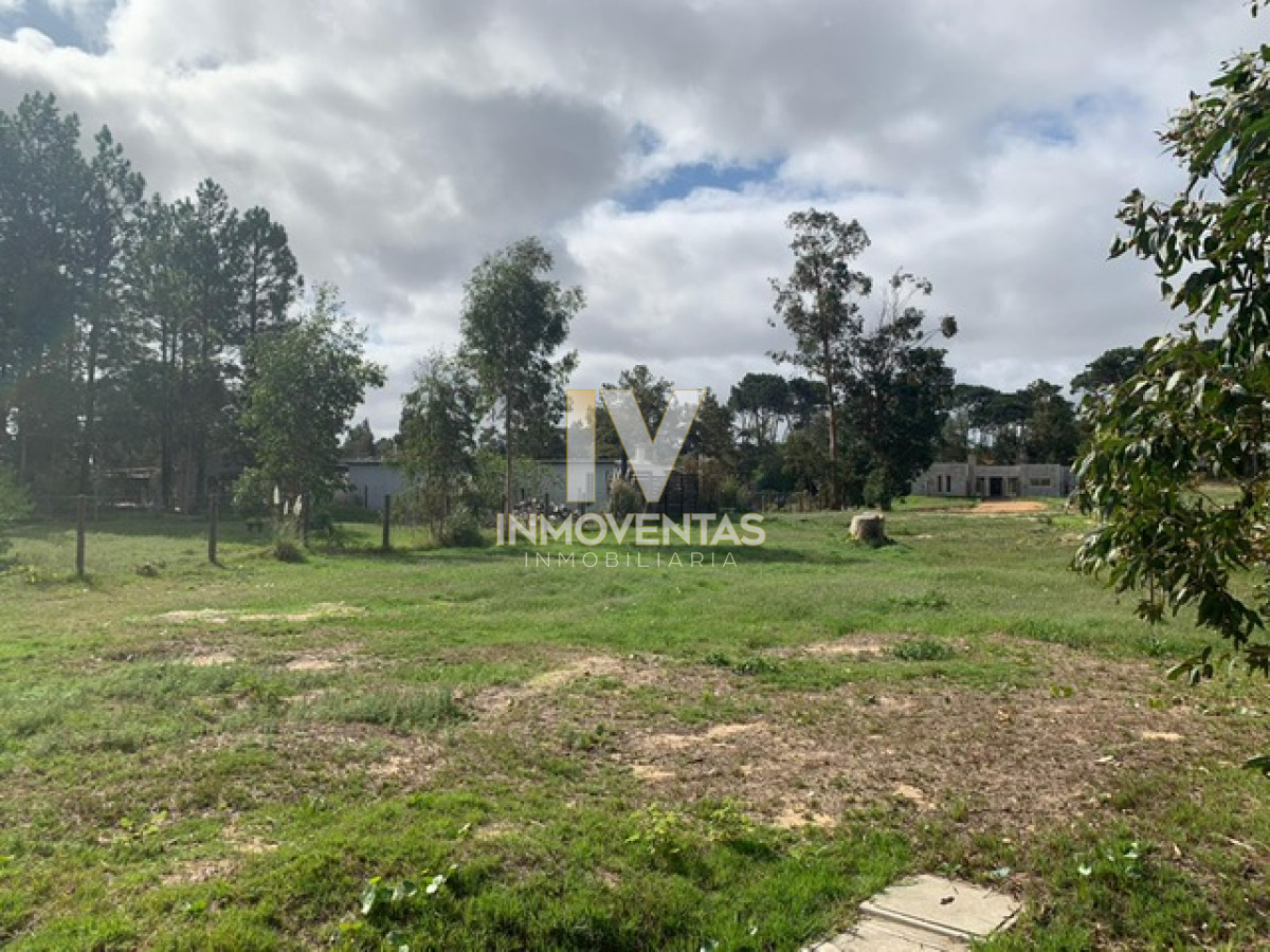 Terreno ID.1579 - Lote en venta Barrio Privado La Residence, Punta del Este.