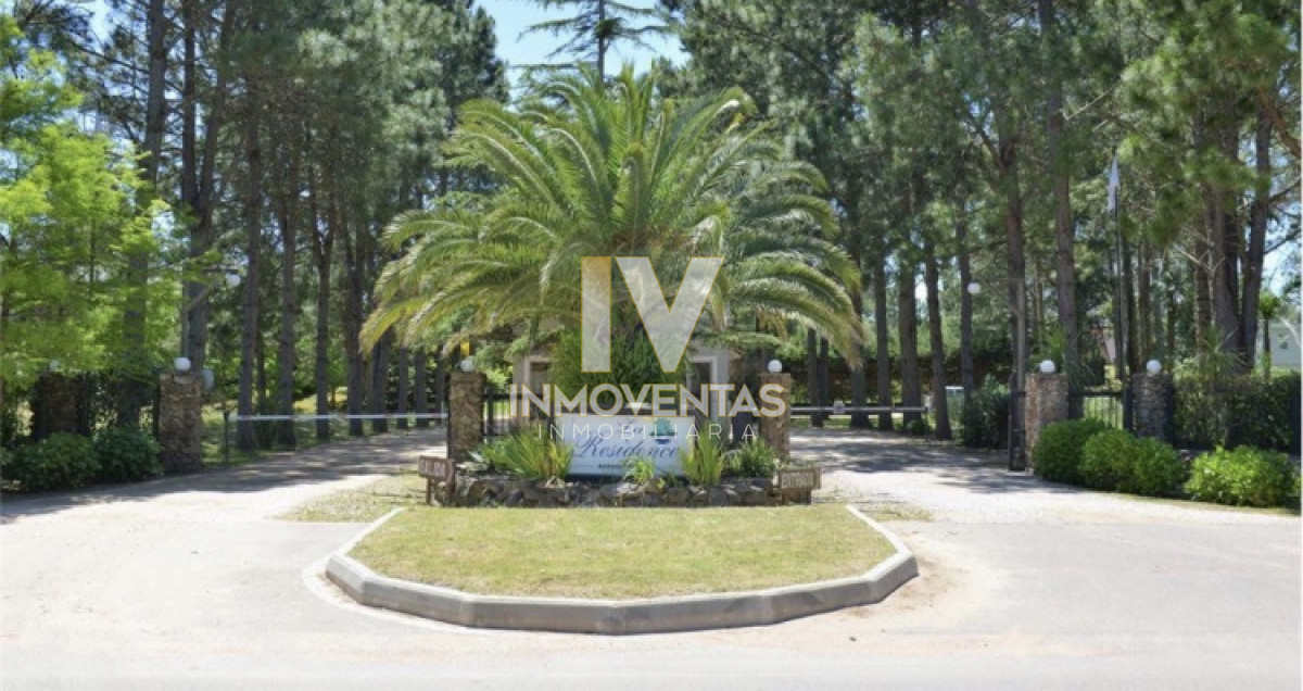 Terreno ID.1579 - Lote en venta Barrio Privado La Residence, Punta del Este.