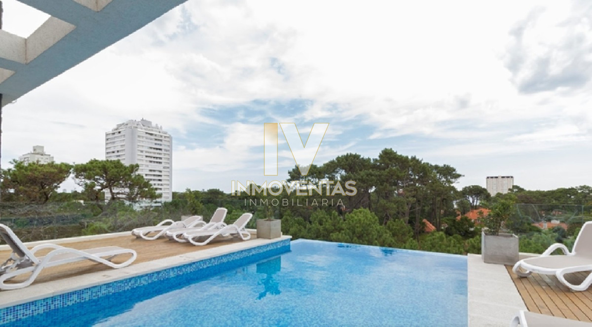 Apartamento ID.1336 - Moderno Apartamento de Dos Dormitorios con Balcón en Venta - Punta del Este
