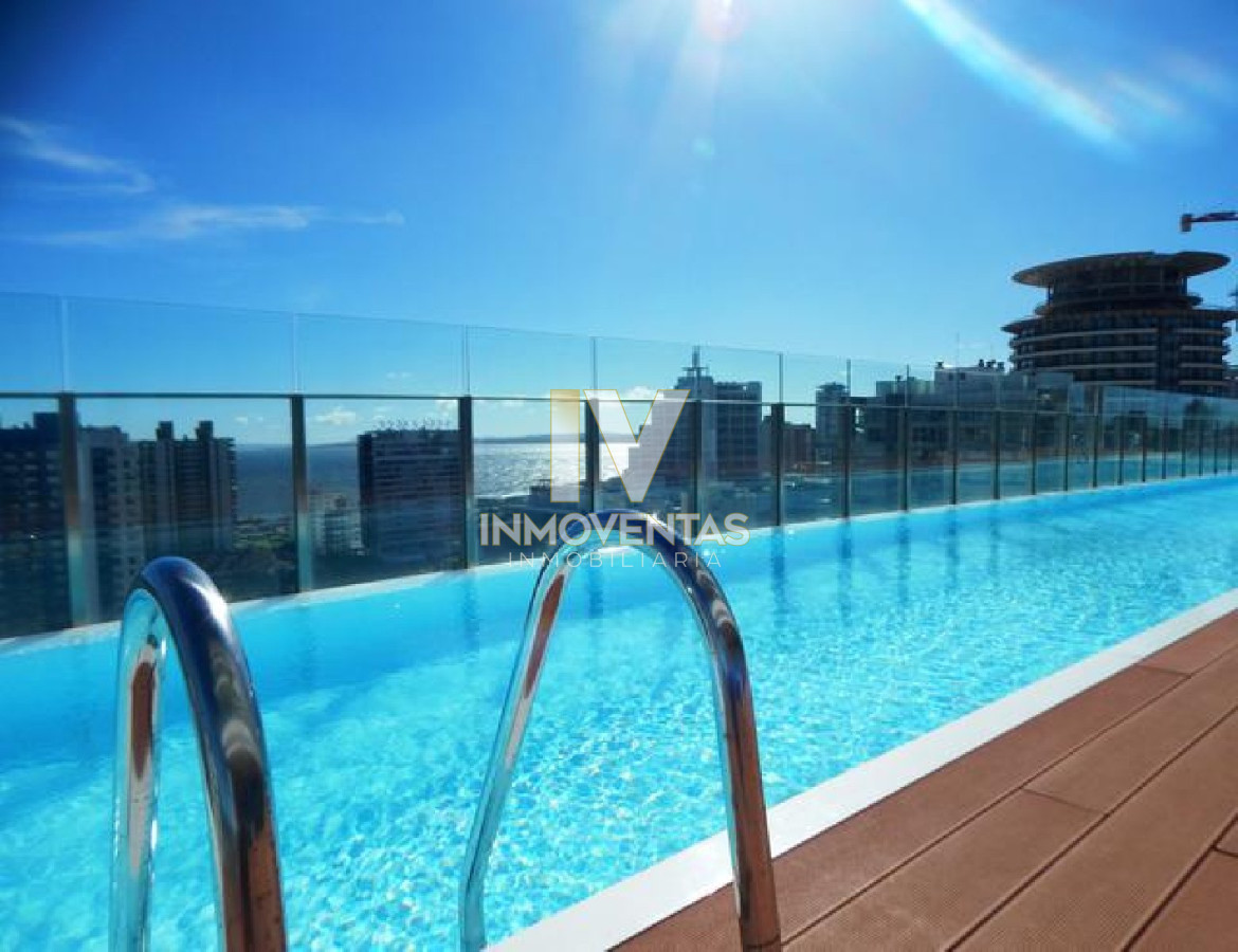 Apartamento ID.4672 - Apartamento de dos dormitorios en suite en Venta en Edificio Onix, Playa Brava