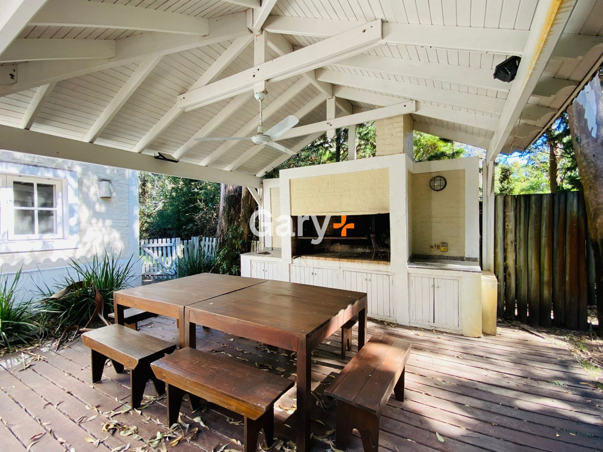 Casa ID.25795 - Casa en Venta Barrio Laguna Blanca Punta del Este Cuatro Dormitorios