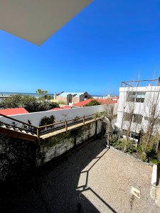 Alquiler cuatro dormitorios en suite en Manantiales - NDM7097A