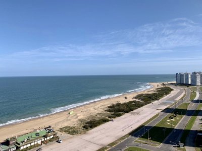Le Parc Punta del Este Departamento esquinero a estrenar en Venta