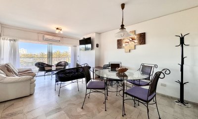 Apartamento de 2 dormitorios a la venta - Península!