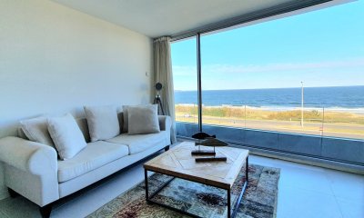 Venta Departamento Primera Línea en Playa Mansa