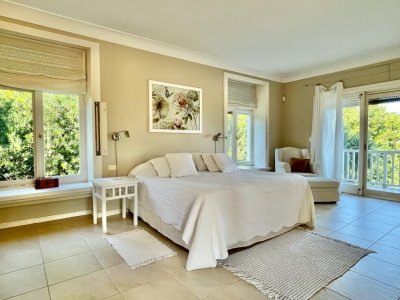 hermosa casa en venta en playa brava a cuadra y media del mar  - ndm4698c