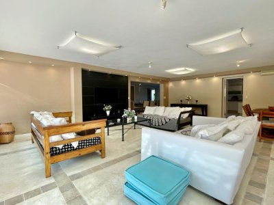 hermosa casa en venta en playa brava a cuadra y media del mar  - ndm4698c