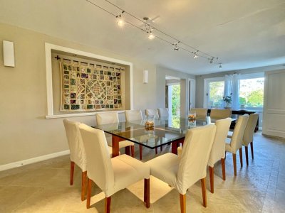 hermosa casa en venta en playa brava a cuadra y media del mar  - ndm4698c