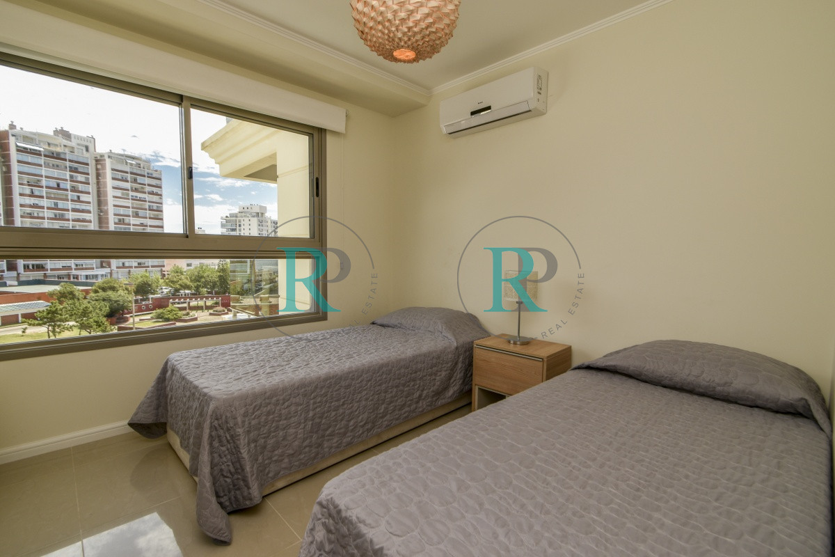 Apartamento ID.1999 - Departamento en Venta Imperiale Punta del Este 