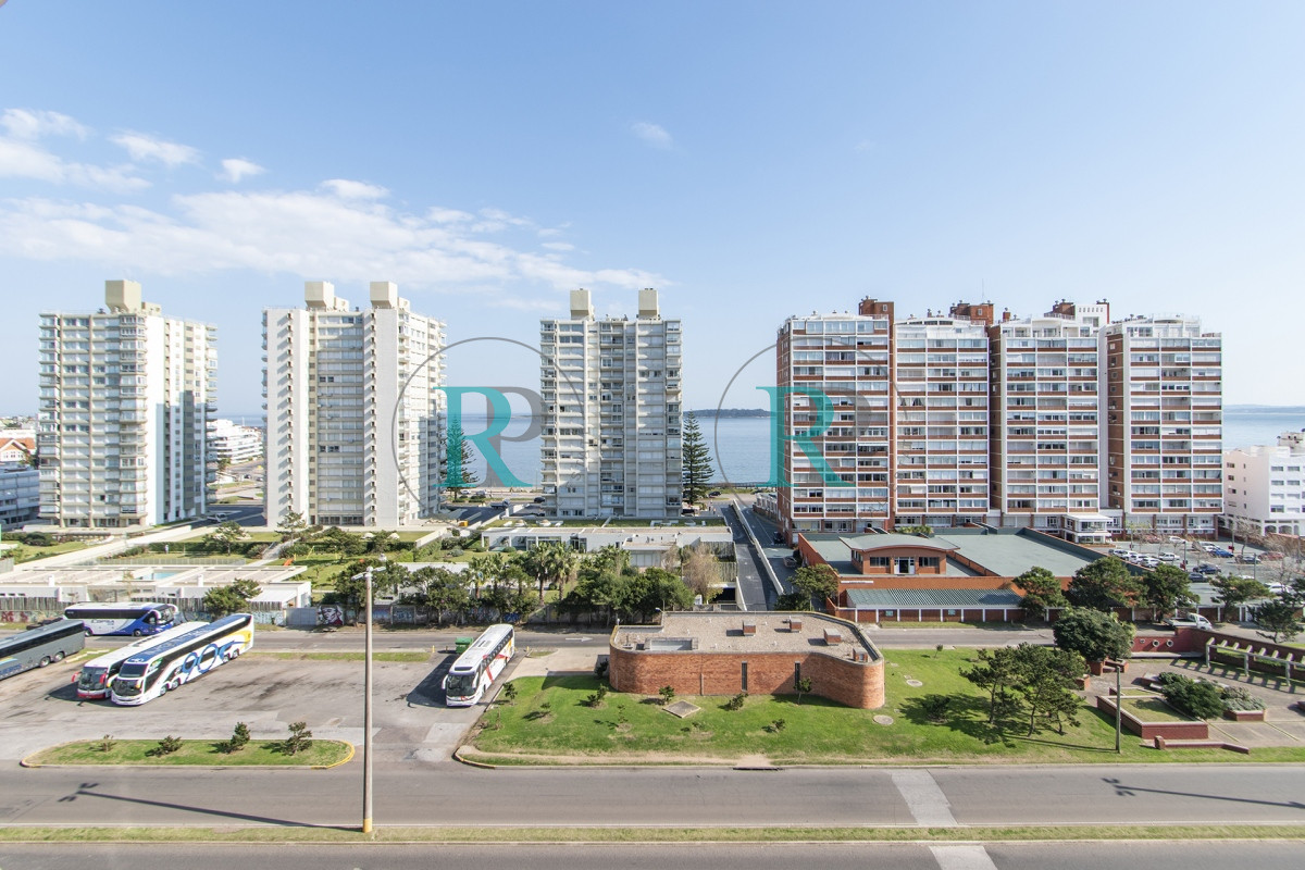 Apartamento ID.1996 - Apartamento de dos dormitorios en Venta en Imperiale 
