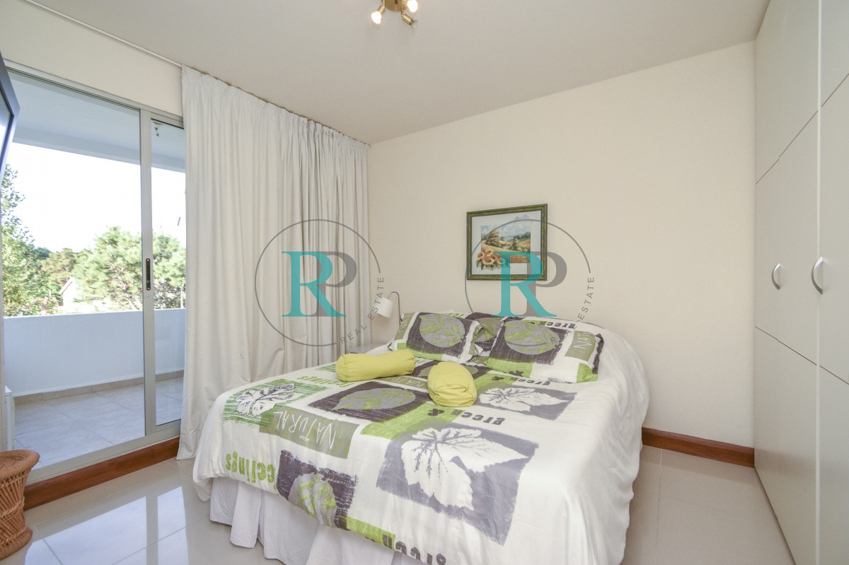 Apartamento ID.1918 - Excelente Apartamento de Tres Dormitorios frente al Mar - Punta Este