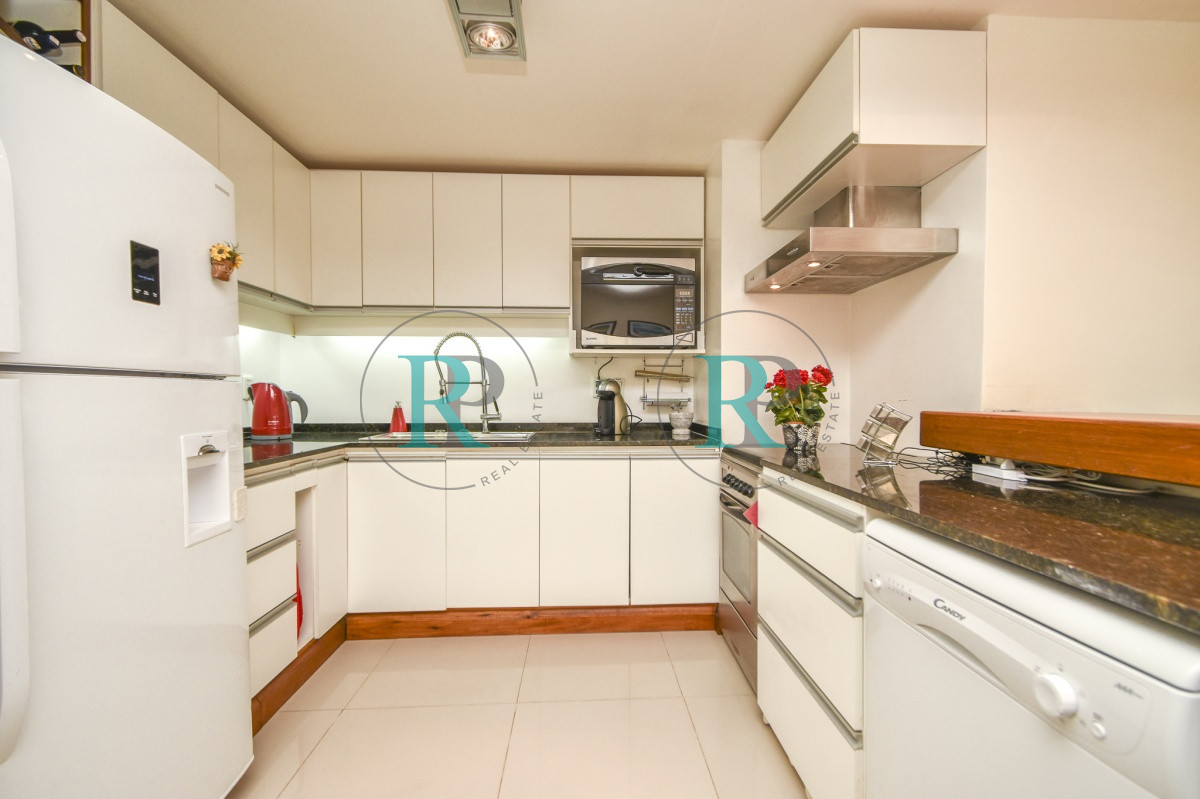 Apartamento ID.1918 - Excelente Apartamento de Tres Dormitorios frente al Mar - Punta Este