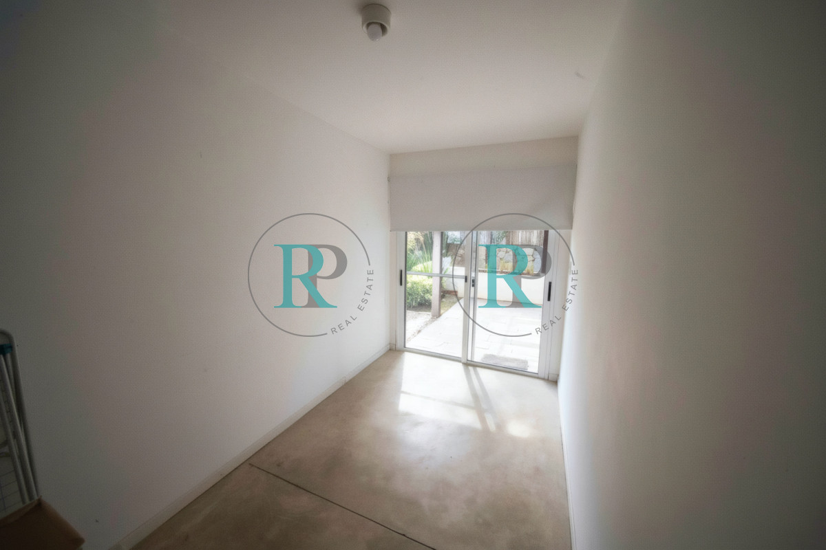 Casa ID.1391 - Casa de Seis Dormitorios en Venta en El Chorro Manantiales, La Barra