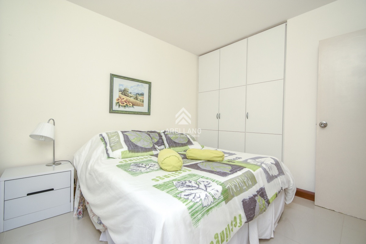 Apartamento ID.627 - Excelente Apartamento de Tres Dormitorios frente al Mar - Punta del Este