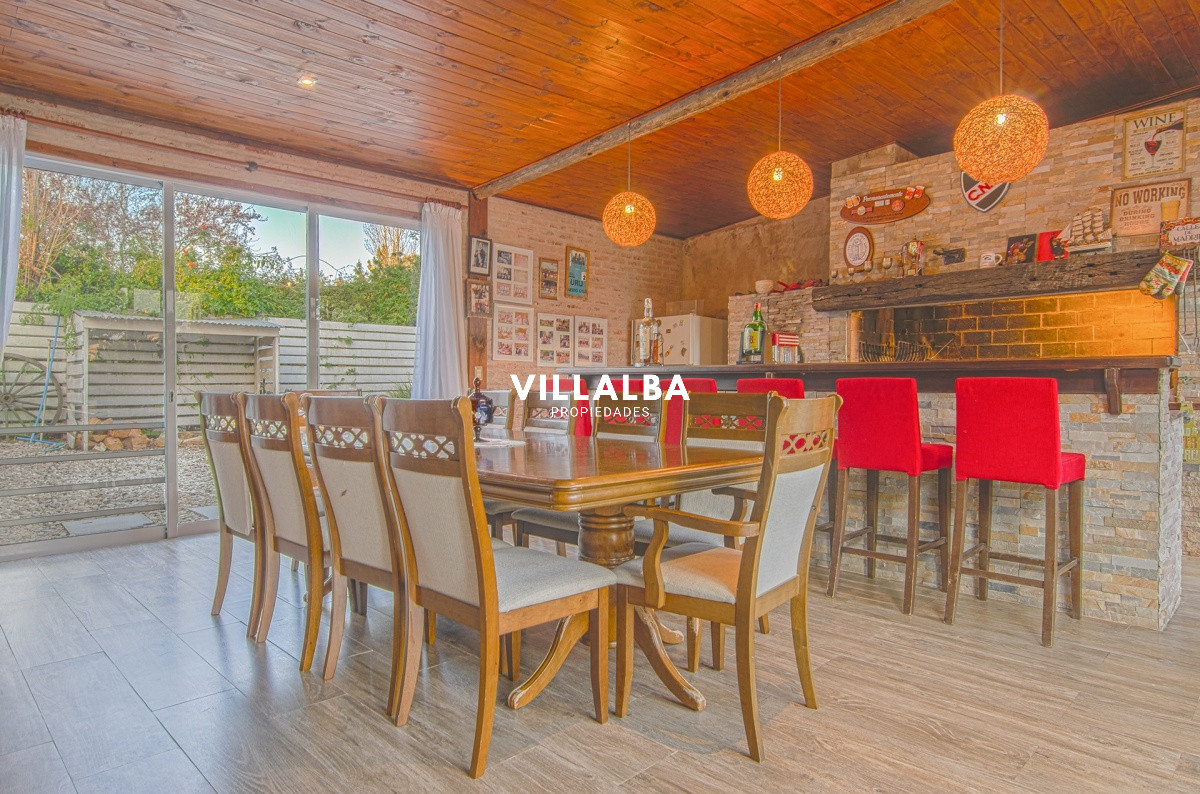 Casa ID.912 - Casa en Venta La Arbolada Punta del Este.
