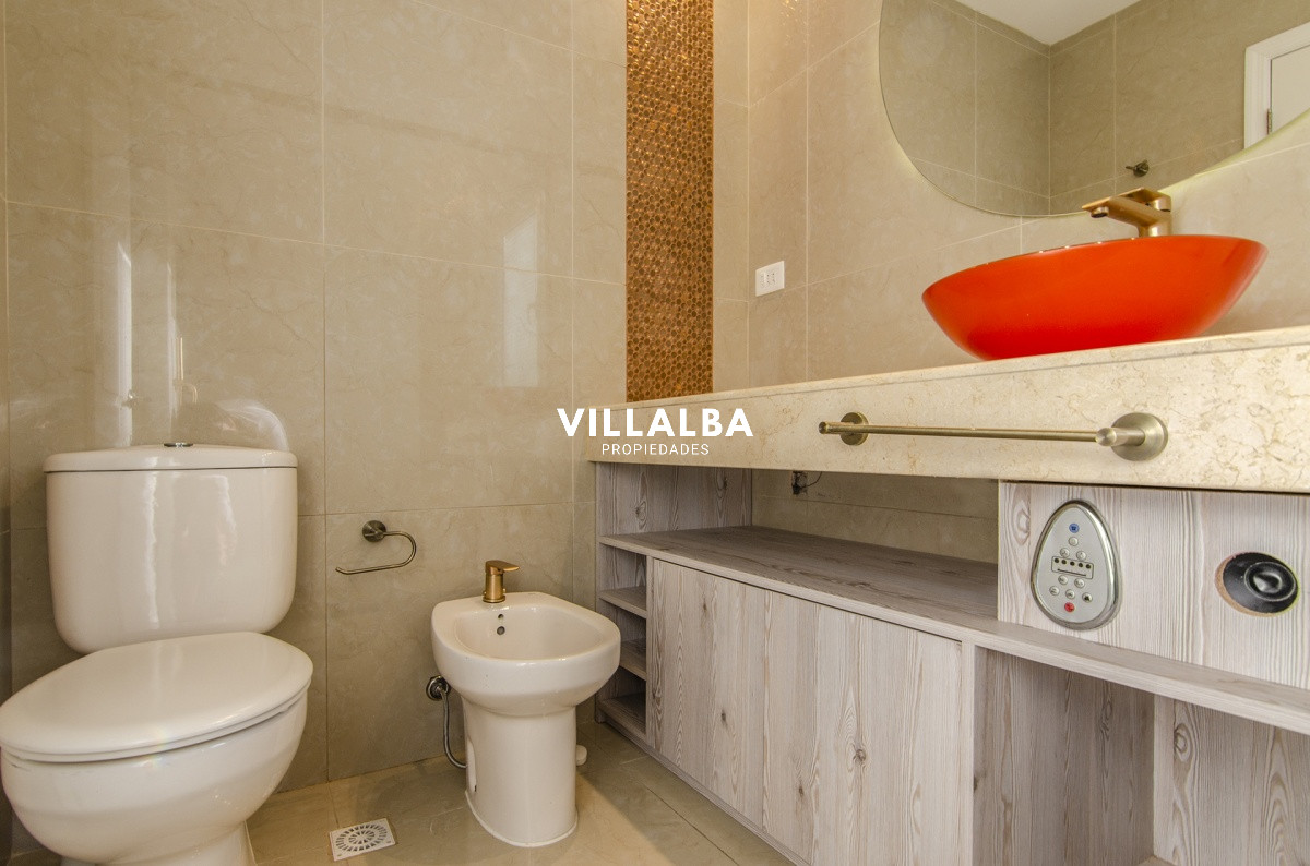 Casa ID.912 - Casa en Venta La Arbolada Punta del Este.