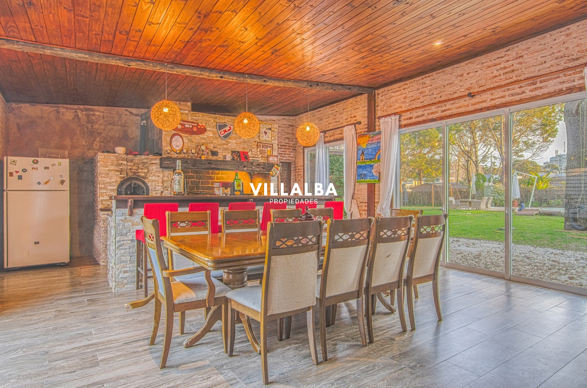 Casa ID.912 - Casa en Venta La Arbolada Punta del Este.