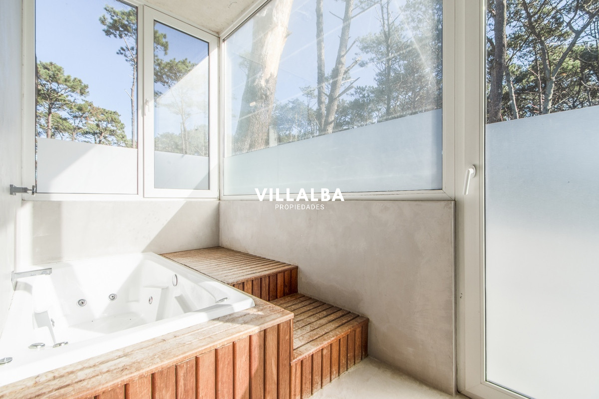Apartamento ID.960 - Excelente propiedad ubicada en Barrio privado en La Barra 