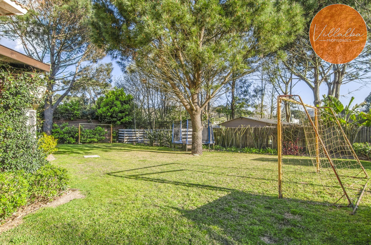 Casa ID.912 - Casa en Venta La Arbolada Punta del Este.