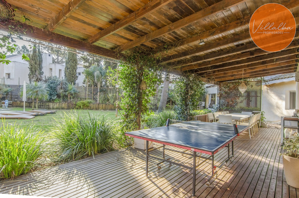 Casa ID.912 - Casa en Venta La Arbolada Punta del Este.