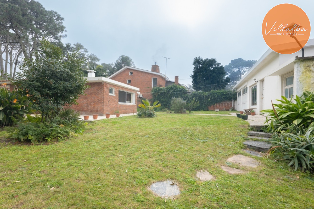 Casa ID.3535 - Casa reciclada en San Rafael Punta del Este en Venta