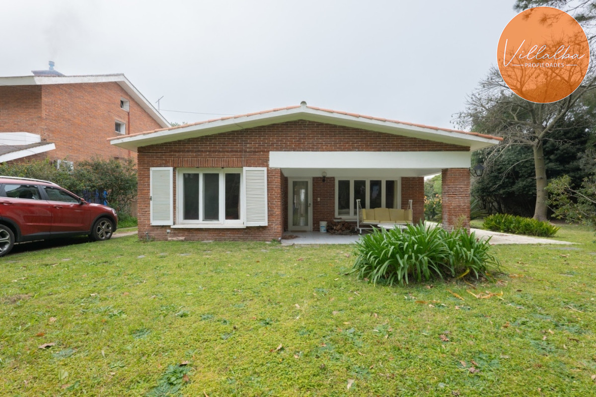 Casa ID.3535 - Casa reciclada en San Rafael Punta del Este en Venta
