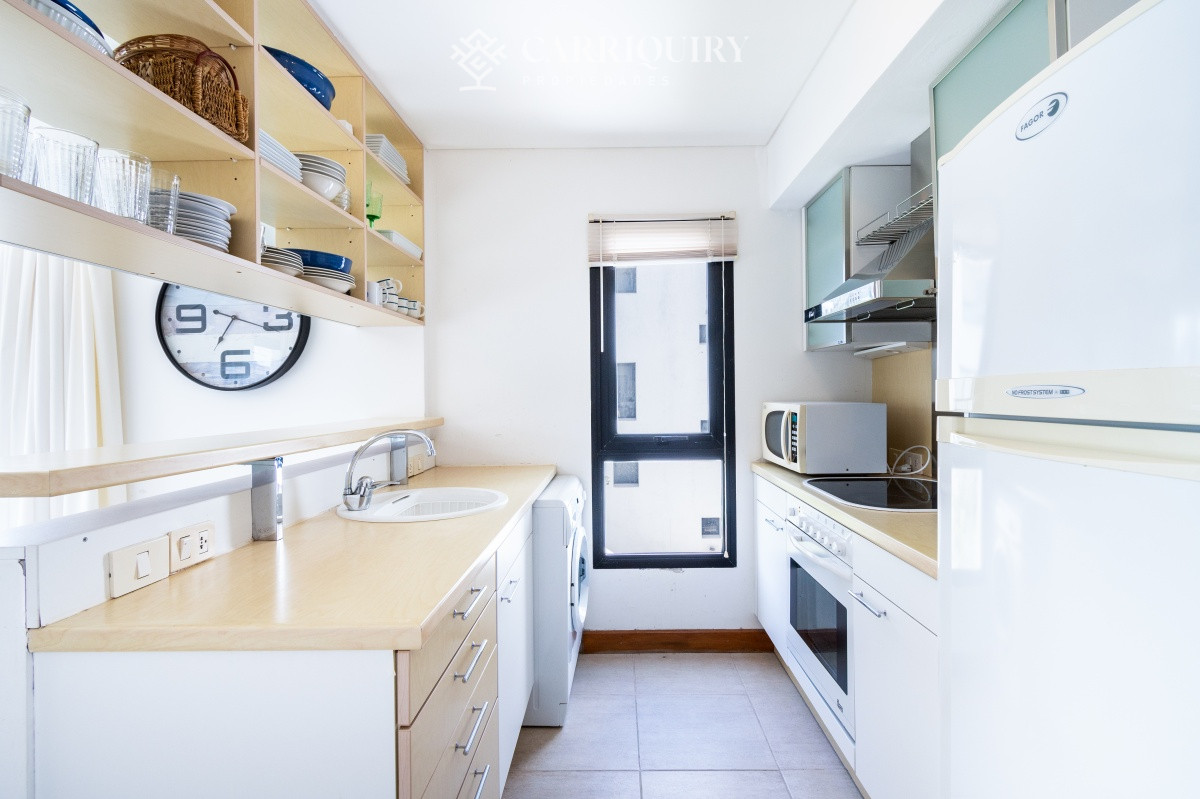 Apartamento ID.8297/Apartamento-en-Mansa--Punta-del-Este - Moderno Apartamento de Tres Dormitorios en Primera Linea, Playa Brava