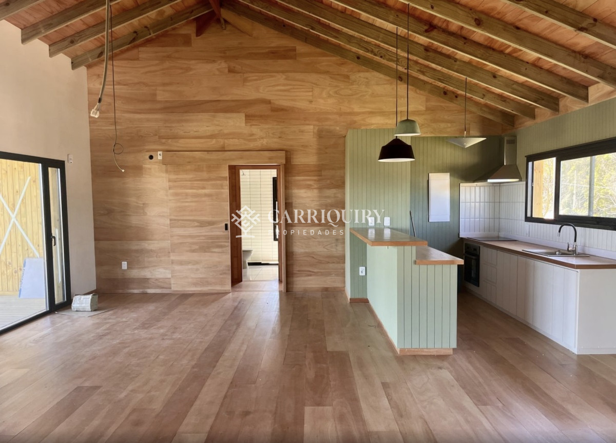 Espectacular casa en venta a estrenar en La Barra - GoPunta - Portal Inmobiliario de Punta del Este - Maldonado