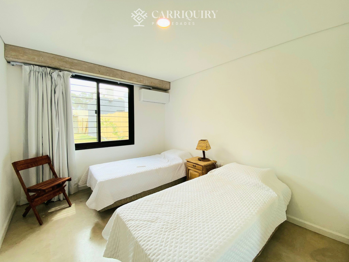 Casa ID.6958 - Casa de tres dormitorios en Montoya, La Barra en Alquiler