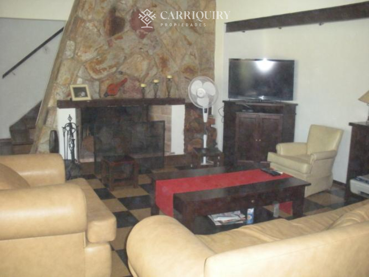 Casa ID.7047/Casas-en-Alquiler--Carriquiry--Propiedades - Casa Playa Mansa
