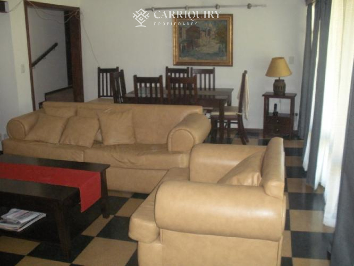 Casa ID.7047/Casas-en-Alquiler--Carriquiry--Propiedades - Casa Playa Mansa