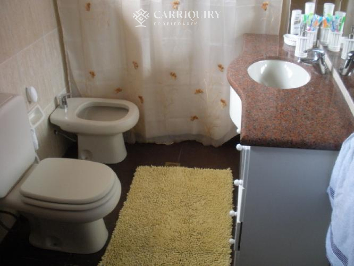 Casa ID.7047/Casas-en-Alquiler--Carriquiry--Propiedades - Casa Playa Mansa