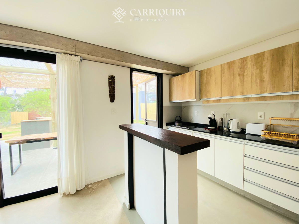 Casa ID.6958 - Casa de tres dormitorios en Montoya, La Barra en Alquiler