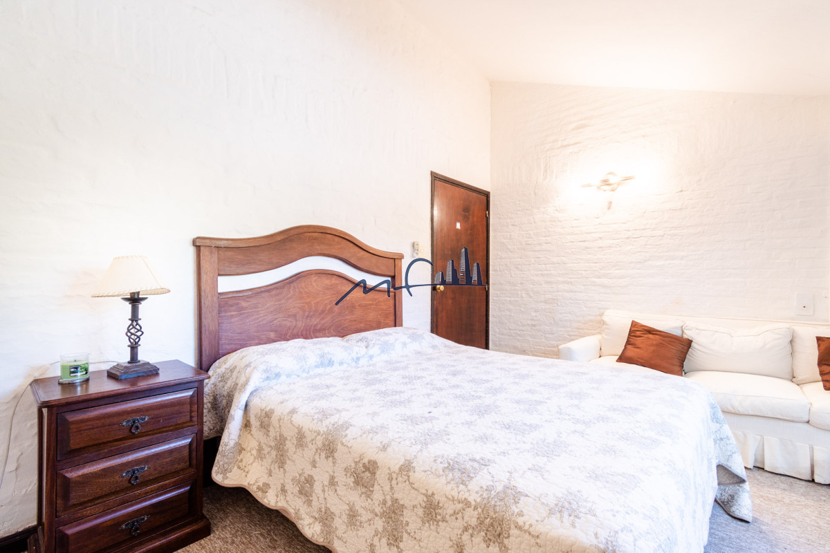 Casa ID.468 - Buena casa en San Rafael de Cuatro Dormitorios con Pisicina