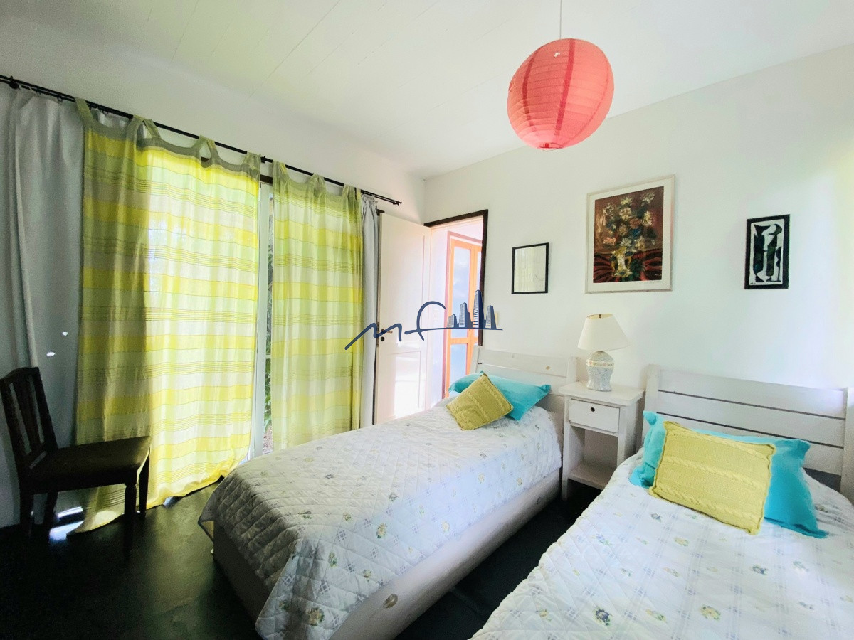 Casa ID.459 - Linda casa en dos plantas en alquiler en Montoya La Barra 