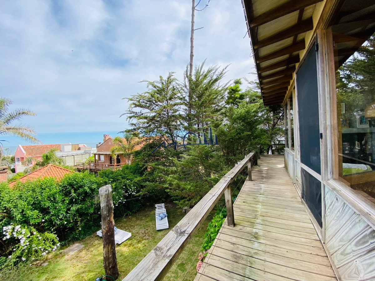 Casa ID.459 - Linda casa en dos plantas en alquiler en Montoya La Barra 
