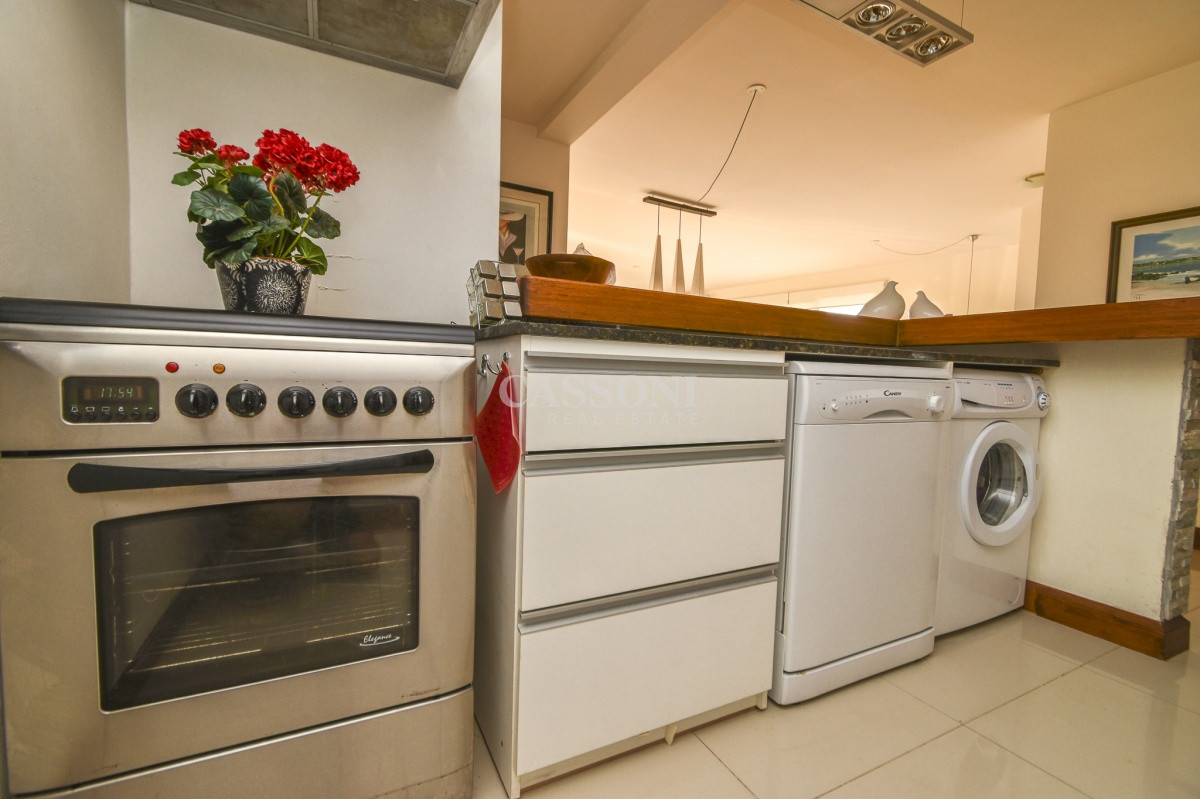 Apartamento ID.3835 - Excelente Apartamento de Tres Dormitorios frente al Mar - Punta Este