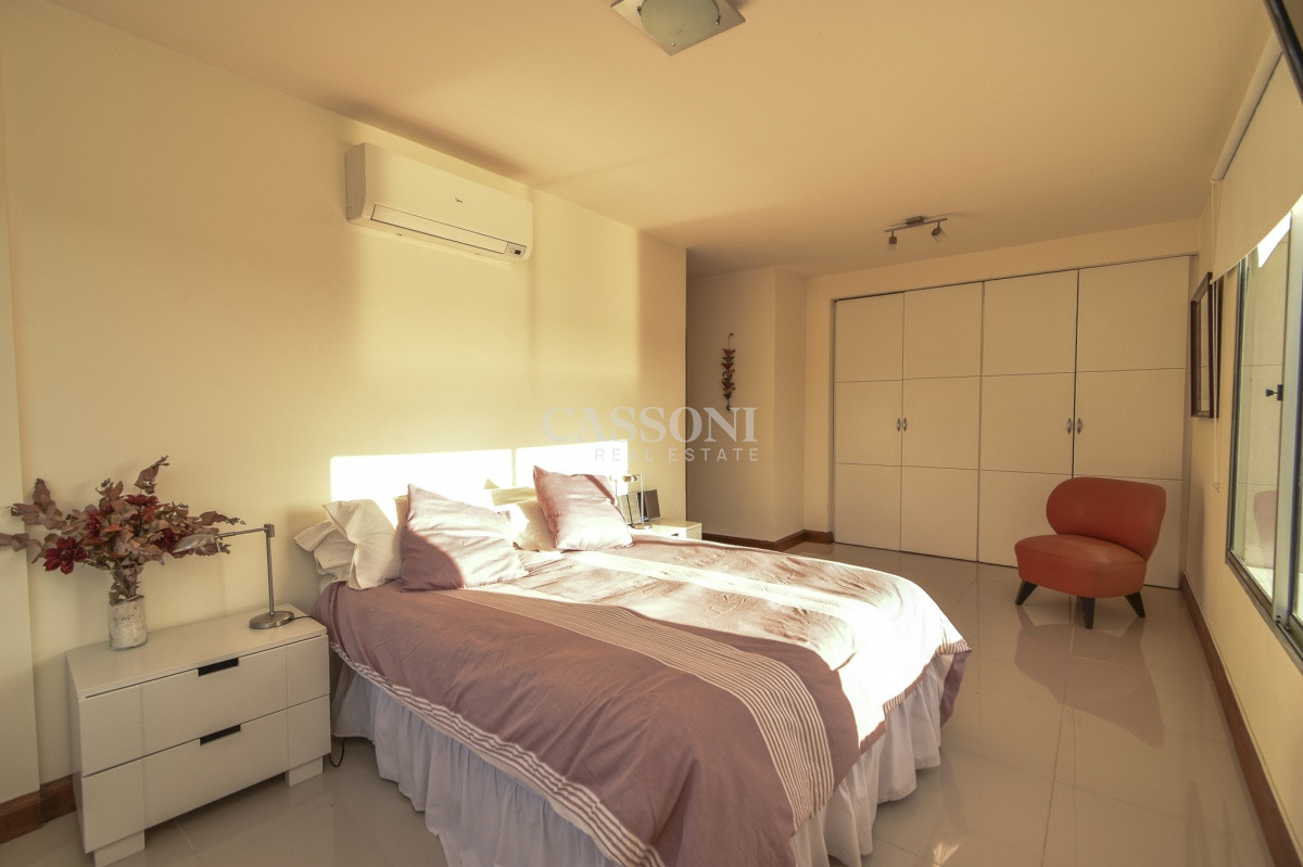 Apartamento ID.3835 - Excelente Apartamento de Tres Dormitorios frente al Mar - Punta Este
