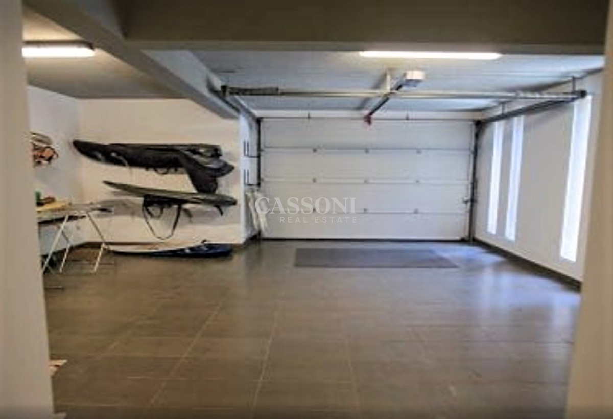 Casa ID.3828 - Excelente propiedad en Barrio Privado - Cinco Dormitorios a metros del Mar