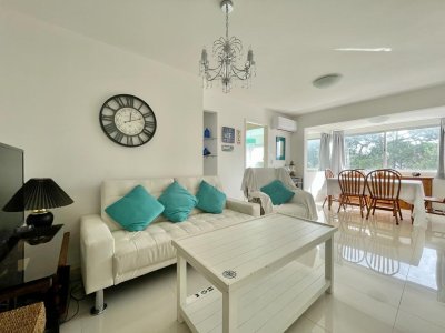Apartamento en Venta Dos Dormitorios en Oportunidad